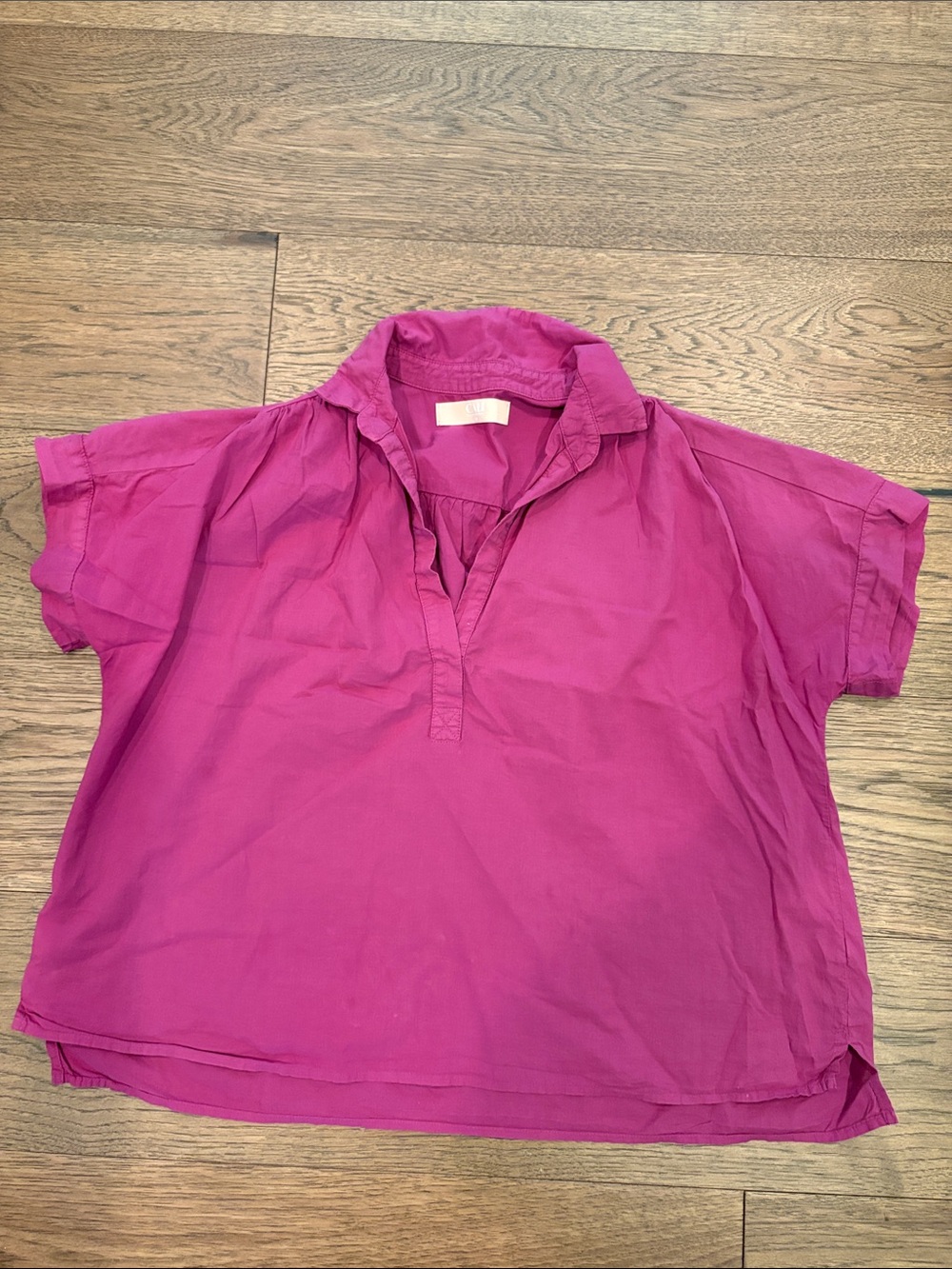 Motley by Cali of Cali Dreaming
Pink Cropped V-Neck Shirt